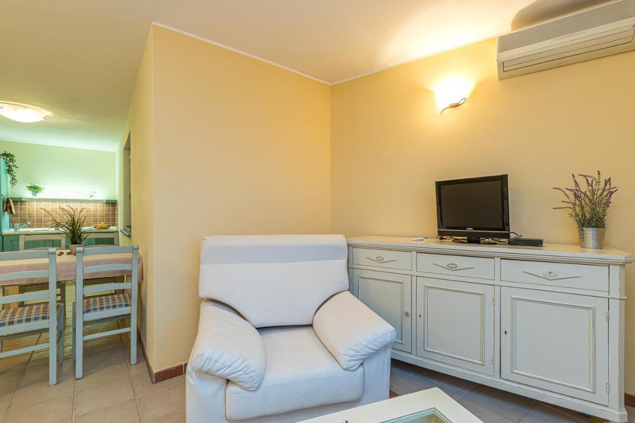 Apartments Sbardella Vrsar Εξωτερικό φωτογραφία
