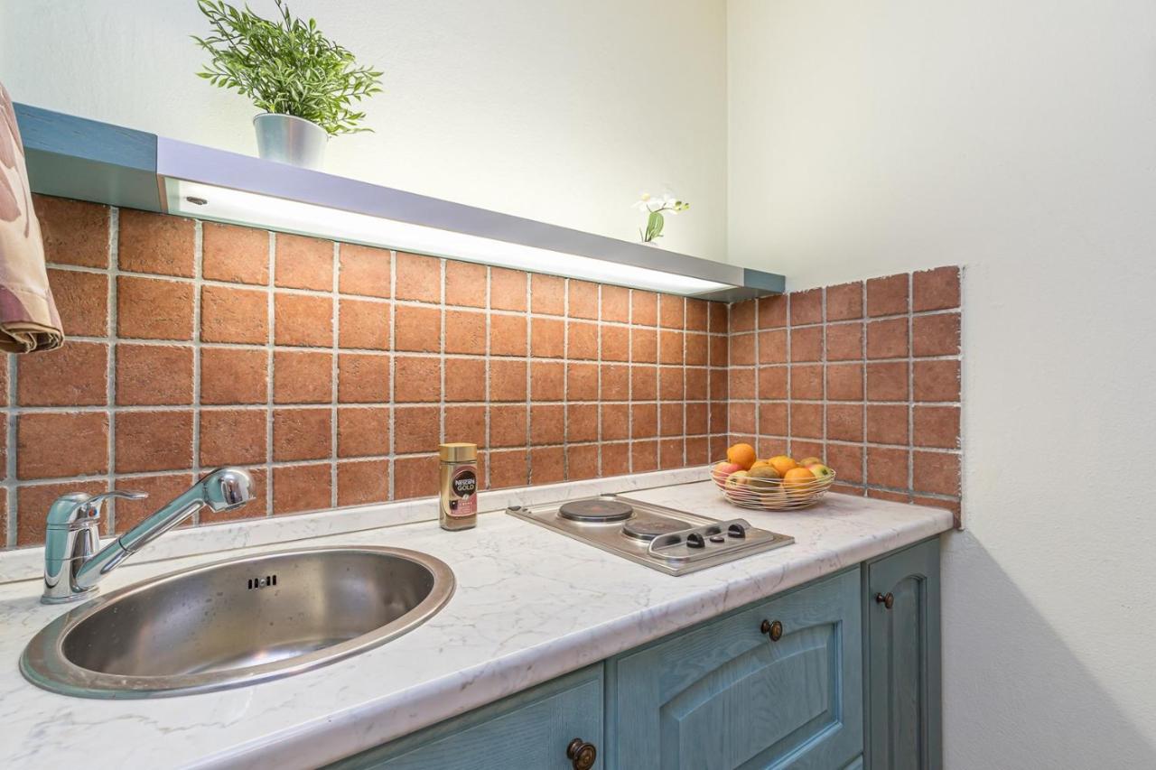 Apartments Sbardella Vrsar Εξωτερικό φωτογραφία